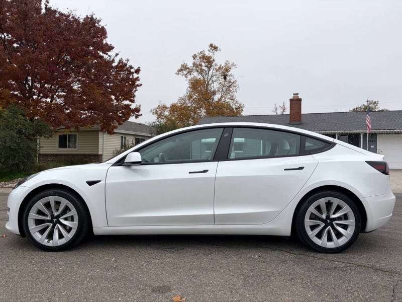 2022 Tesla Model 3 Long Range
