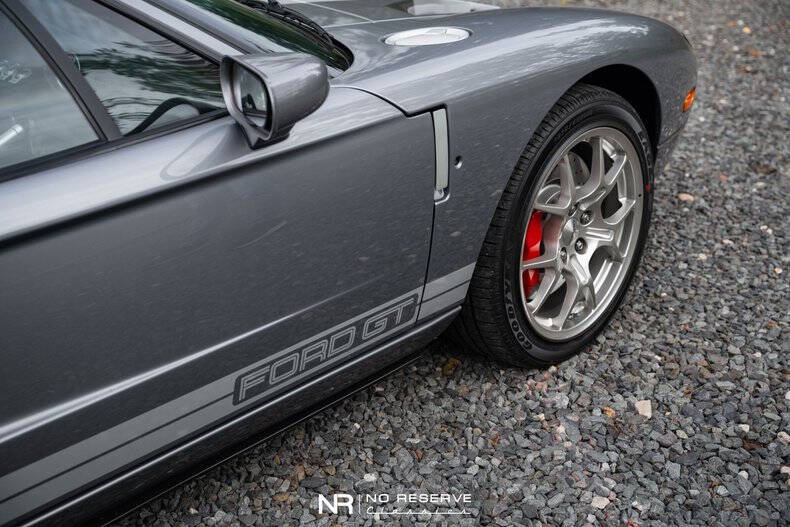 2006 Ford GT