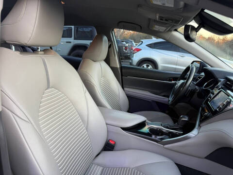 2019 Toyota Camry SE