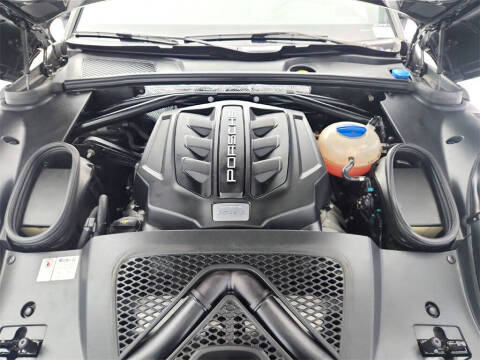 2017 Porsche Macan S