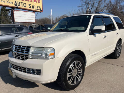 2007 Lincoln Navigator for sale at Town and Country Auto Sales in Jefferson City MO