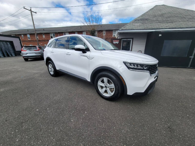 2021 Kia Sorento LX photo 3