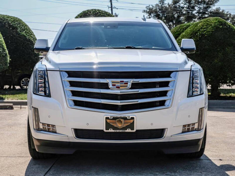 2016 Cadillac Escalade ESV Luxury Collection