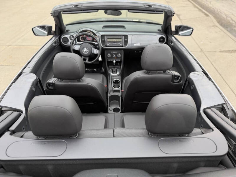 2013 Volkswagen Beetle Convertible