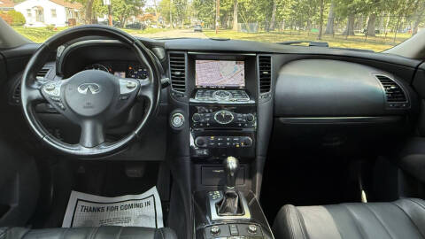 2012 Infiniti FX35