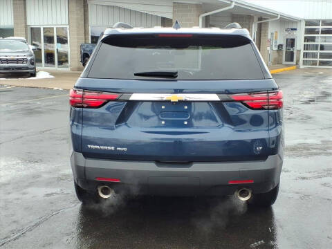 2023 Chevrolet Traverse LT Cloth