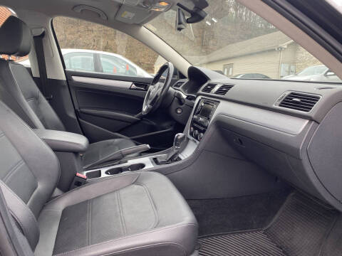 2013 Volkswagen Passat SE PZEV