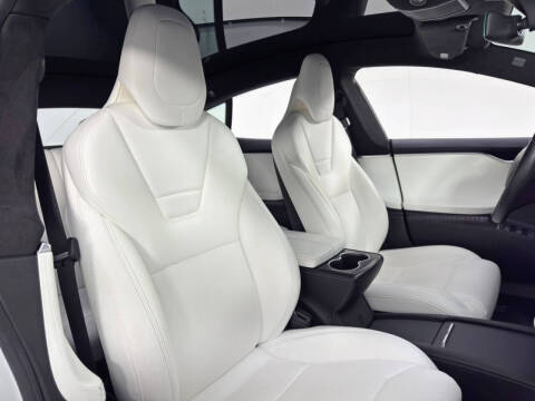 2017 Tesla Model S 90D