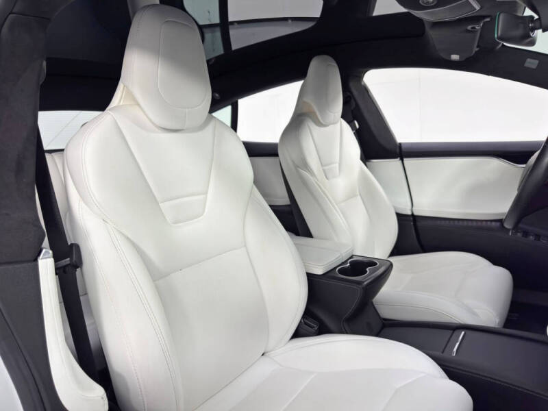 2017 Tesla Model S 90D