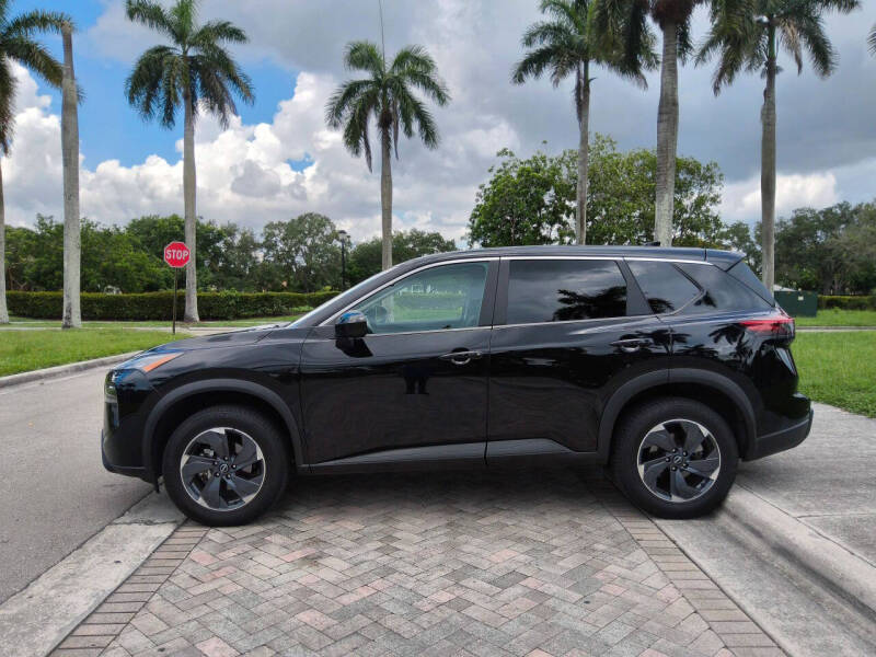 2024 Nissan Rogue SV