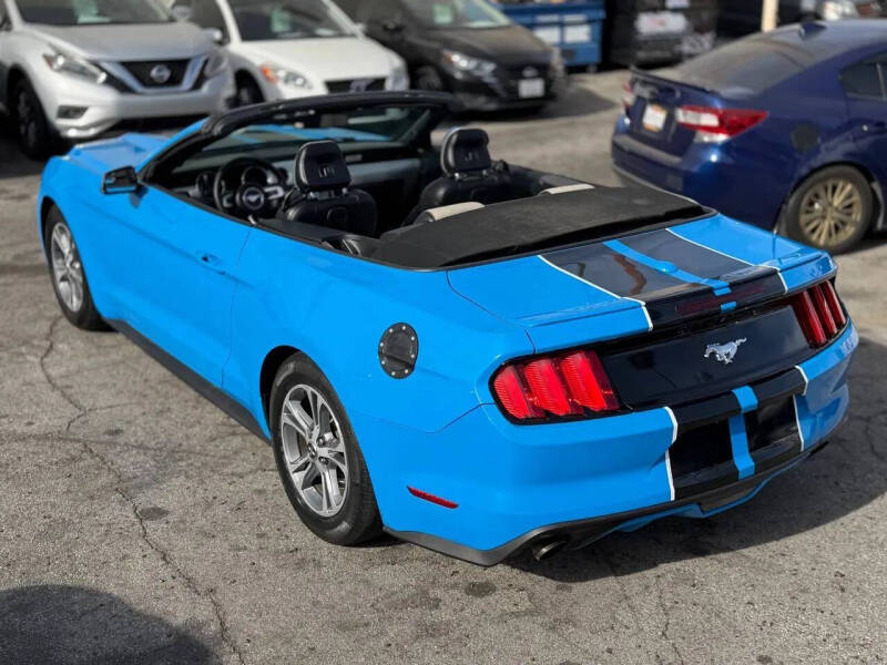 2017 Ford Mustang EcoBoost Premium