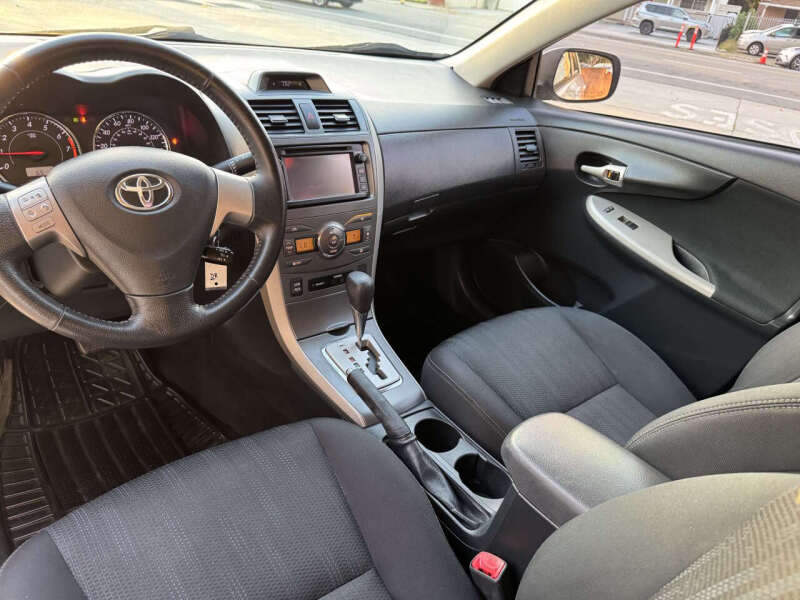 Image 9 of 2013 Toyota Corolla S