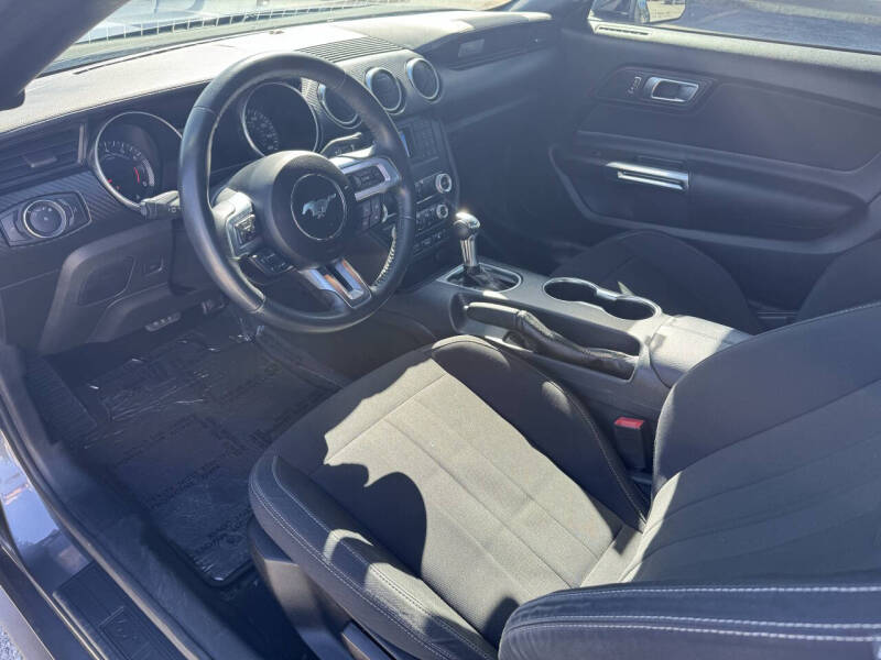 2021 Ford Mustang EcoBoost Premium