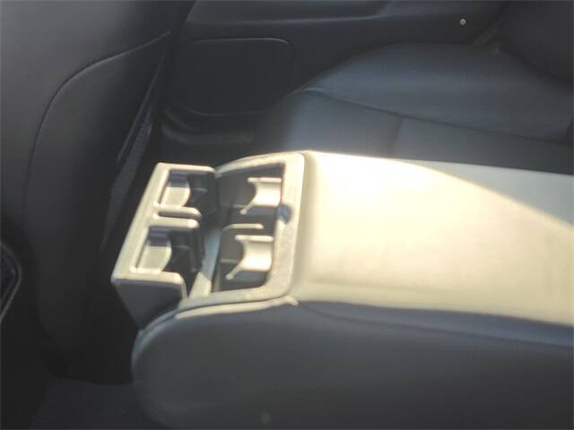 2013 Infiniti G37 Sedan x