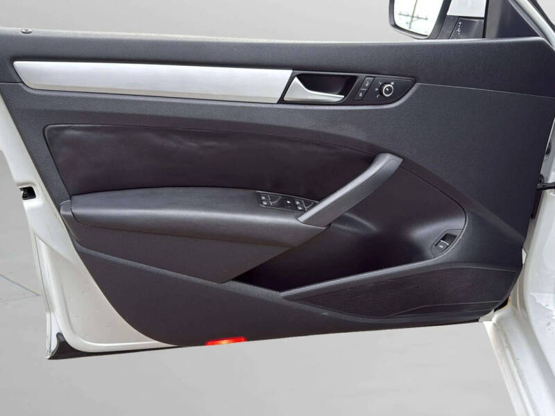 2013 Volkswagen Passat