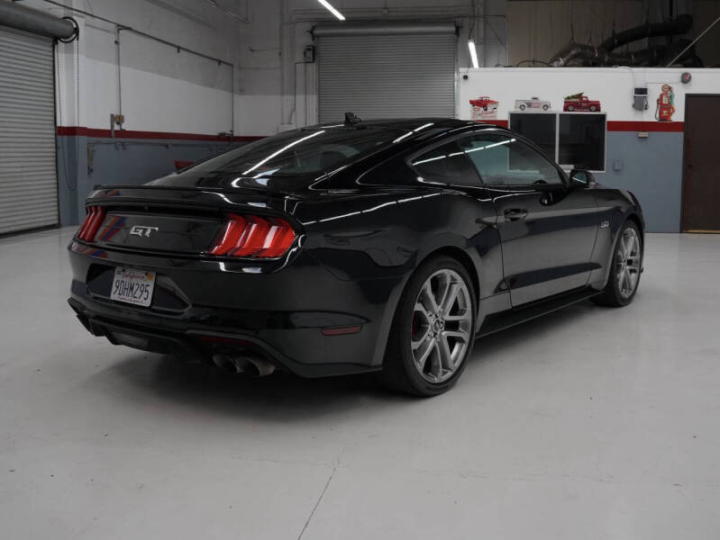 2021 Ford Mustang GT Premium