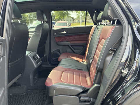 2022 Volkswagen Atlas Cross Sport V6 SEL Premium R-Line 4Motion