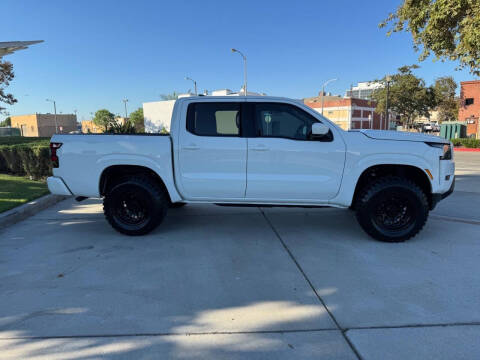 2022 Nissan Frontier S