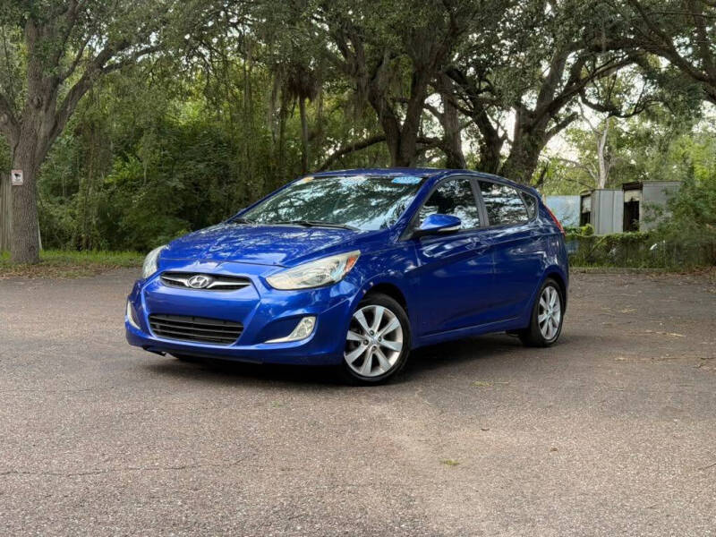 2013 Hyundai Accent SE