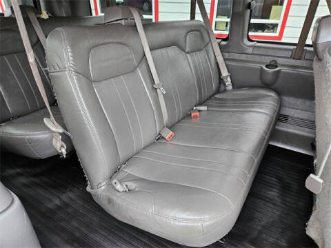 2011 GMC Savana LS 3500