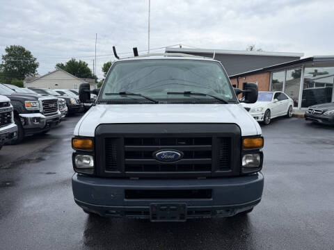 2011 Ford E-Series E-150