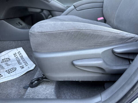 2011 Toyota Prius Two