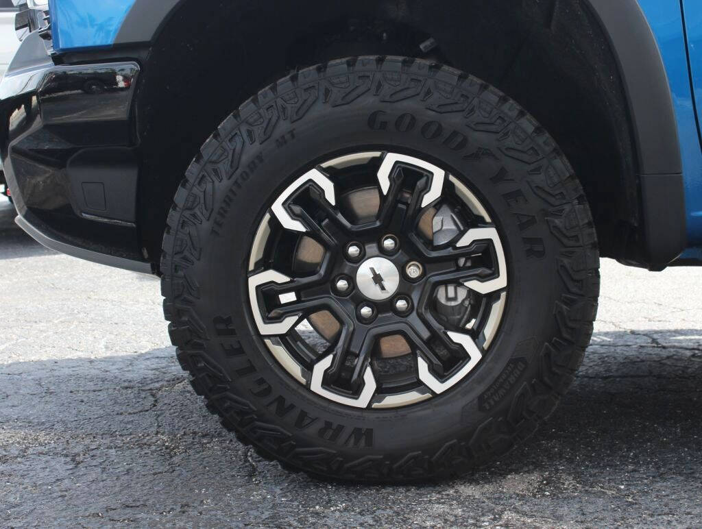 2022 Chevrolet Silverado 1500  - $67,995