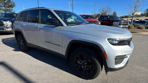 2024 Jeep Grand Cherokee Altitude