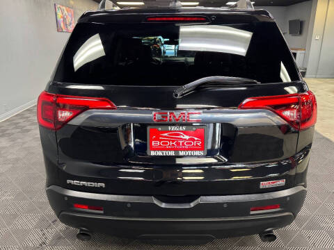 2017 GMC Acadia SLT-1