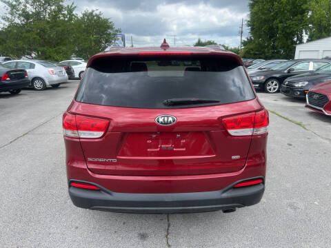 2016 Kia Sorento L