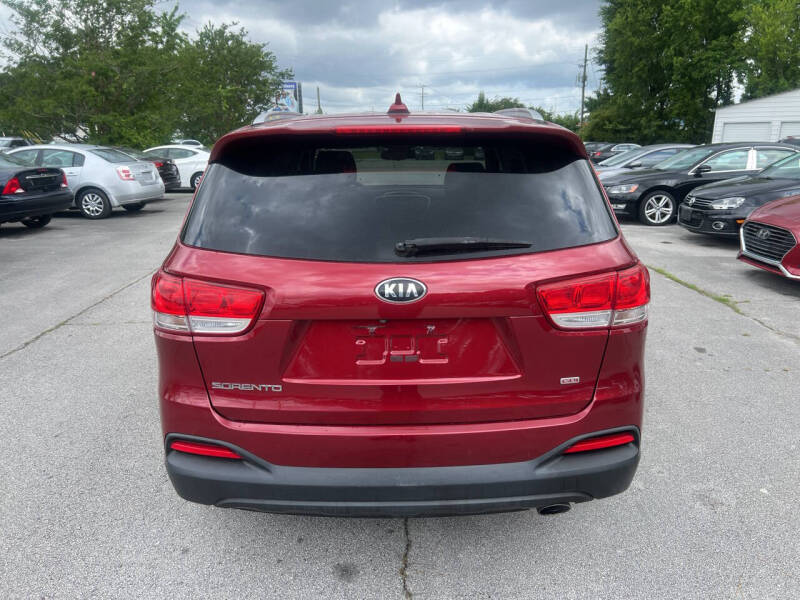 2016 Kia Sorento L