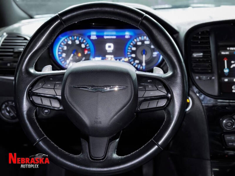 2018 Chrysler 300 S