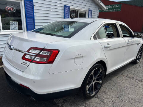 2015 Ford Taurus SEL