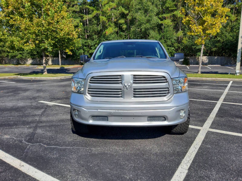 2017 RAM 1500 SLT