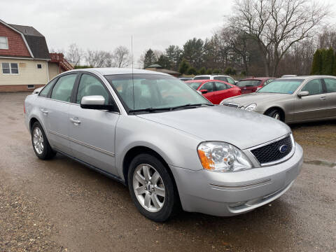 2005 Ford Five Hundred for sale at VITALIYS AUTO SALES in Chicopee MA