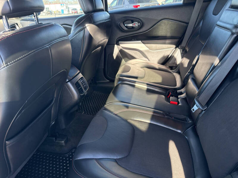2018 Jeep Cherokee Trailhawk