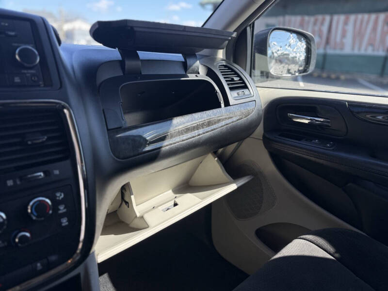 2012 Dodge Grand Caravan SXT