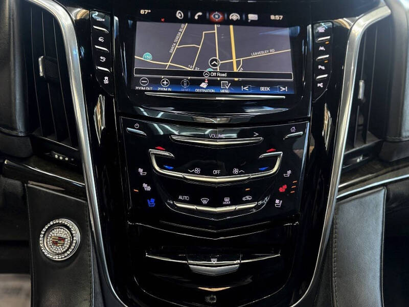 2017 Cadillac Escalade ESV Platinum