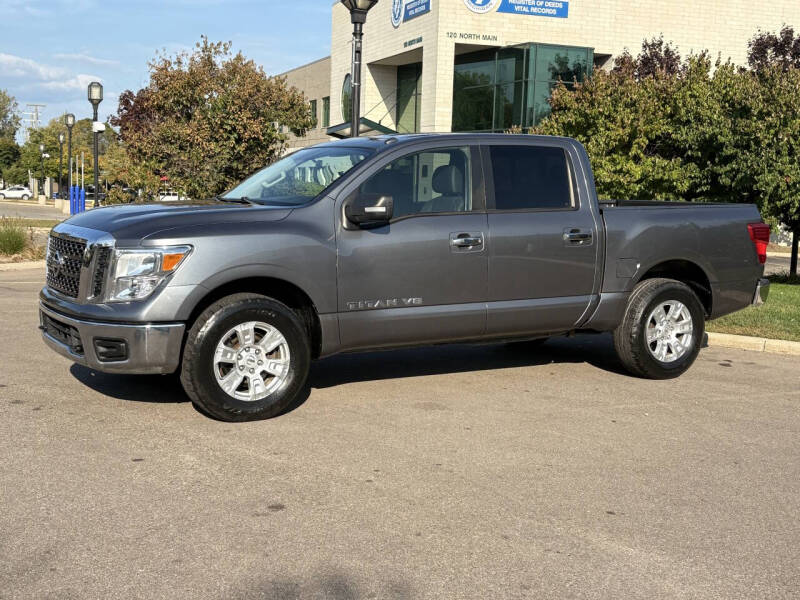 2018 Nissan Titan SV