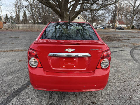 2013 Chevrolet Sonic LT Auto