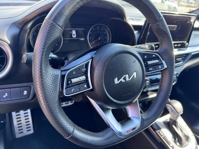 2023 Kia Forte GT-Line