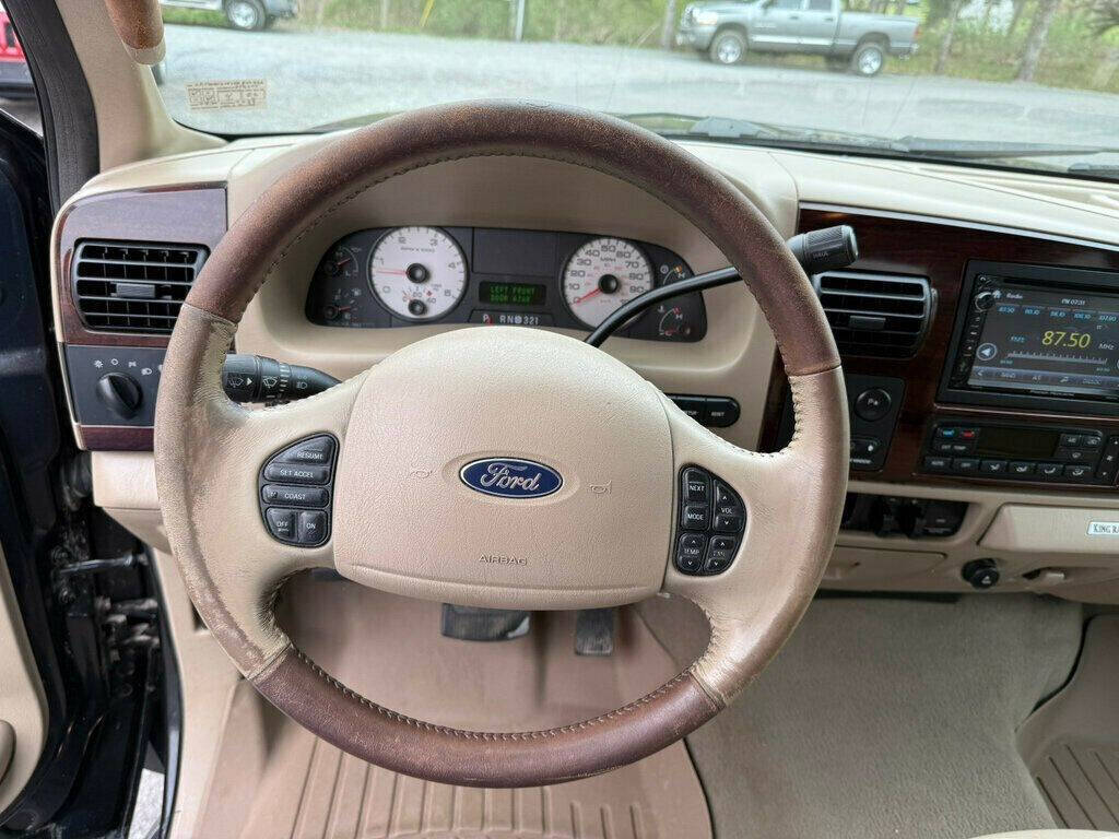 2005 Ford F-350 Super Duty 30