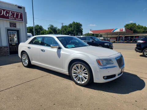 2011 Chrysler 300 for sale at Padgett Auto Sales in Aberdeen SD