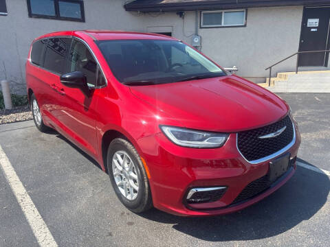 2024 Chrysler Pacifica