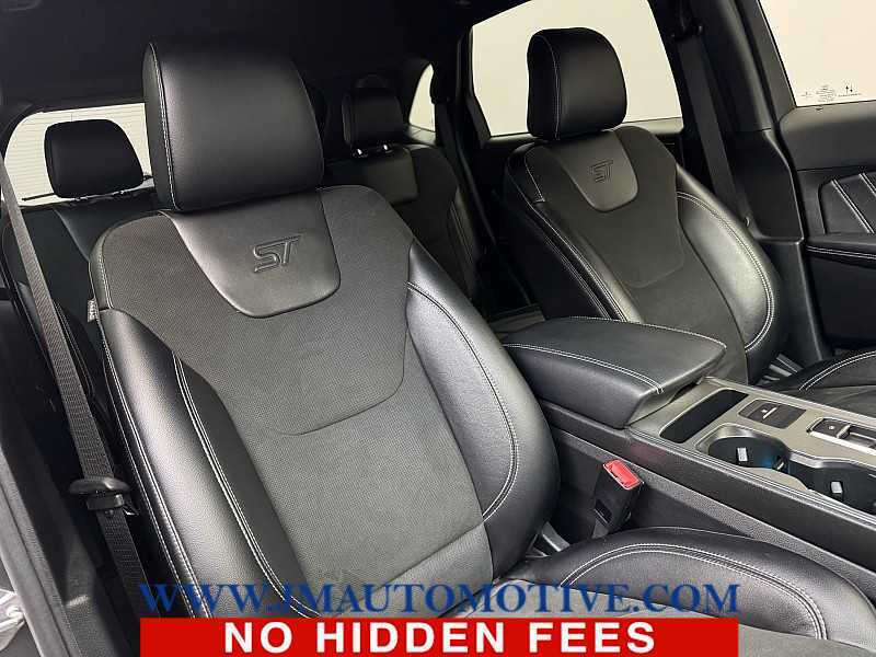 2022 Ford Edge ST
