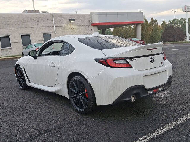 2025 Toyota GR86 Premium