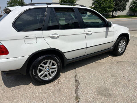 2005 BMW X5 3.0i