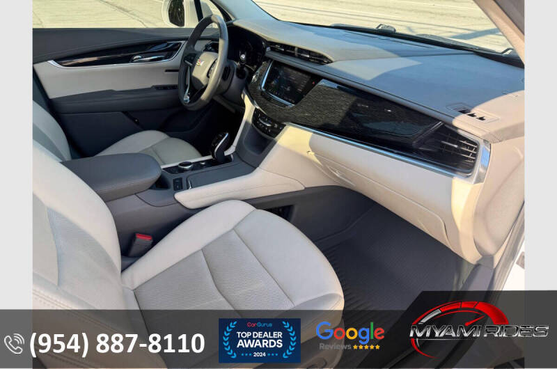 2020 Cadillac XT6 Premium Luxury