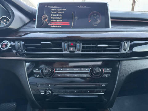 2015 BMW X5 xDrive50i