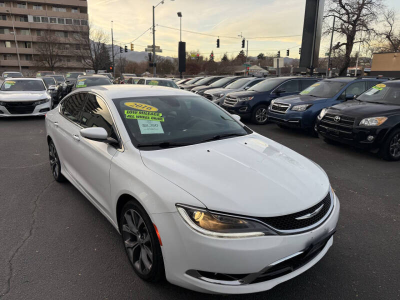 2016 Chrysler 200 C Platinum